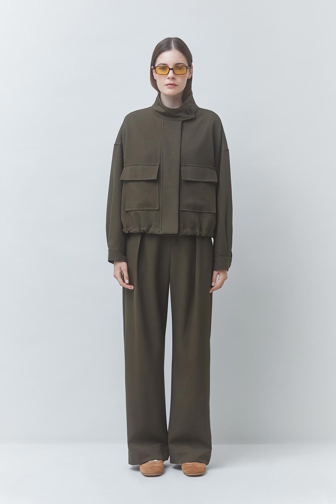 Veste Dona - courte à poches