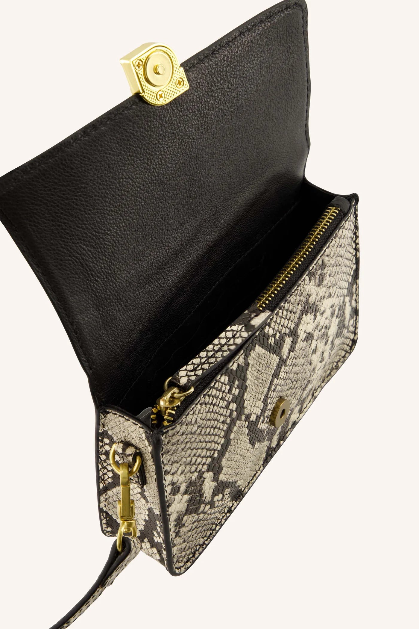 Sac snake loua