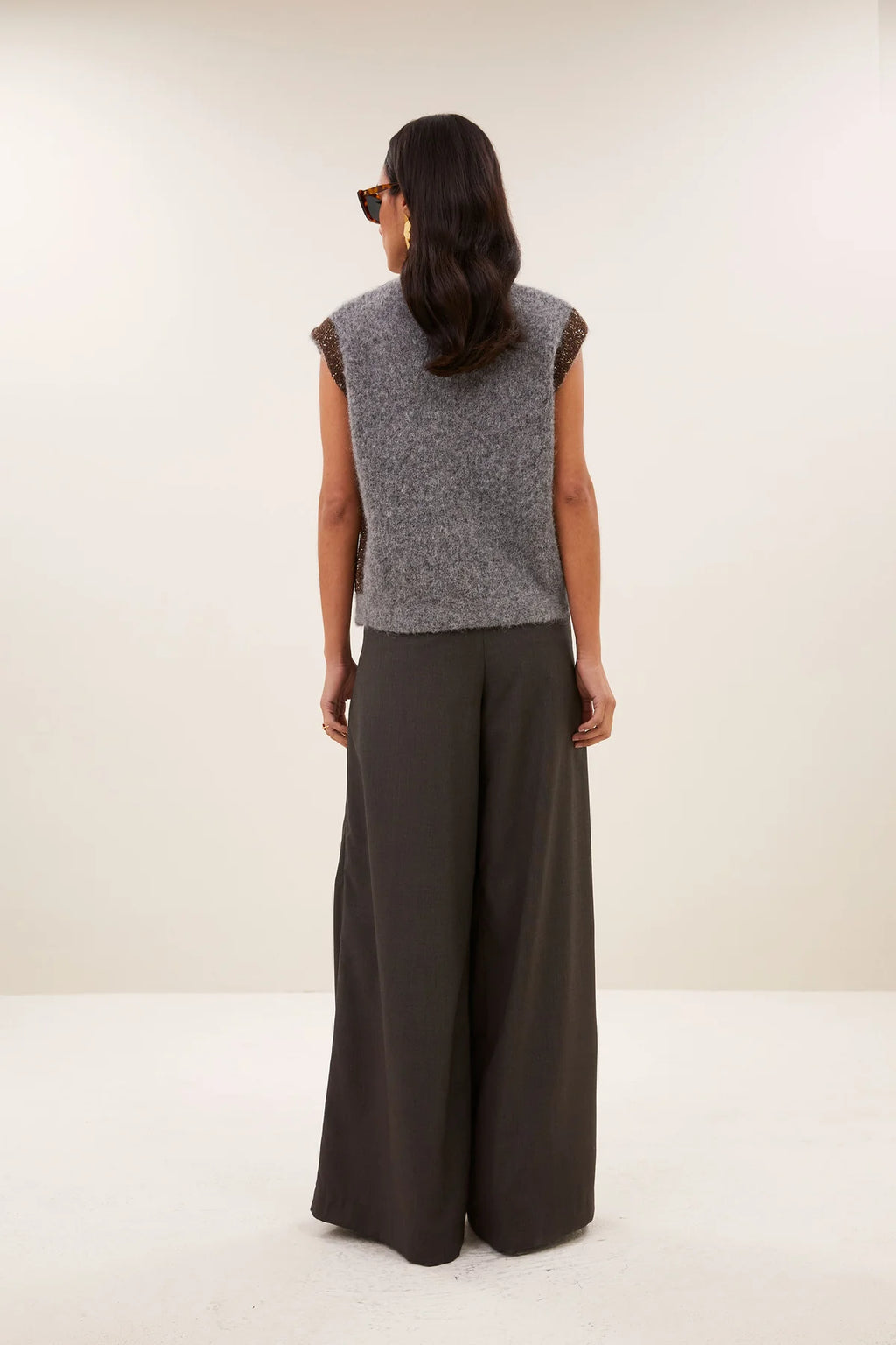 Noby Spencer - Grey