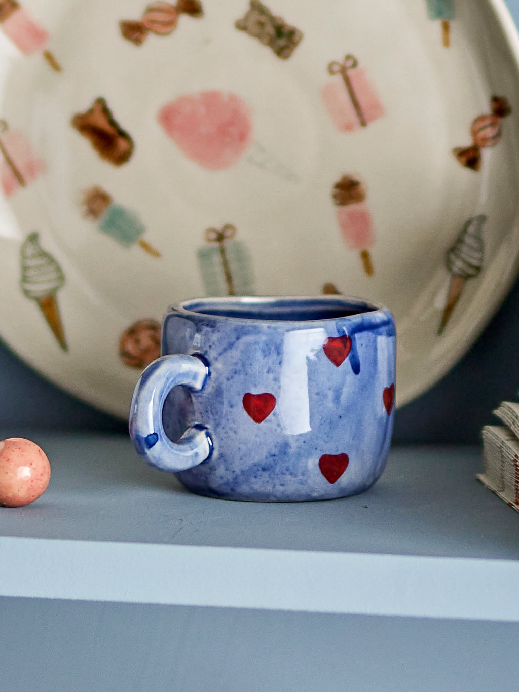 NINI Tasse bleue coeurs rouges