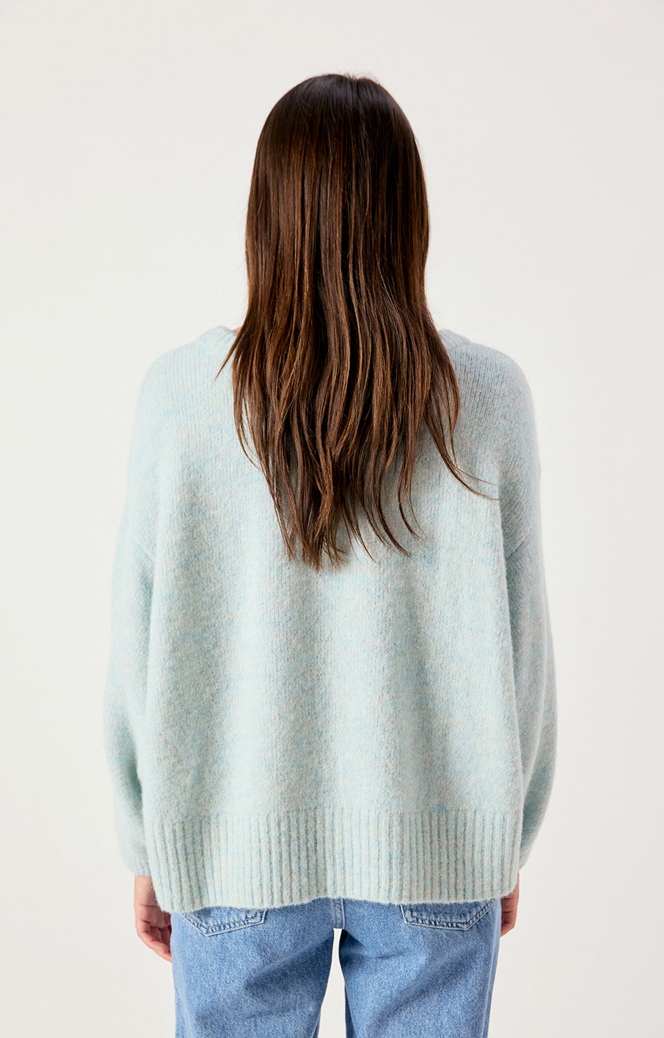 Pull East - Bruine Chine