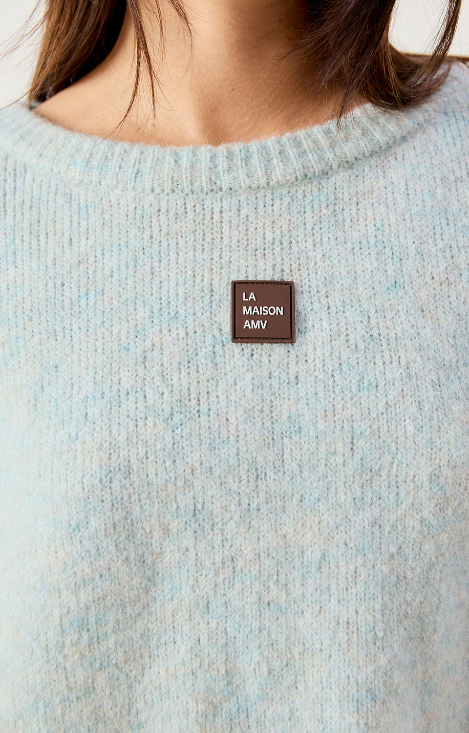 Pull East - Bruine Chine