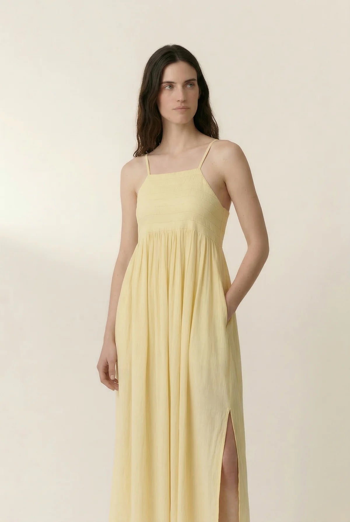 Robe Romee tc208 yellow
