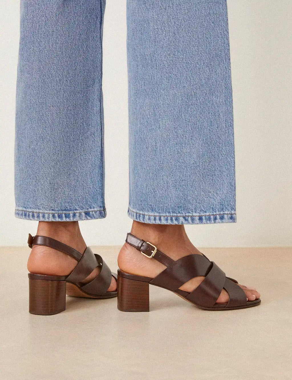 Sandales N°551 - cuir ebene