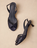 Sandales N°460 cuir vernis marine