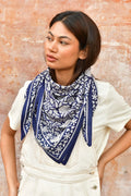 GRAND FOULARD ANTIOCHE BLEU MARINE