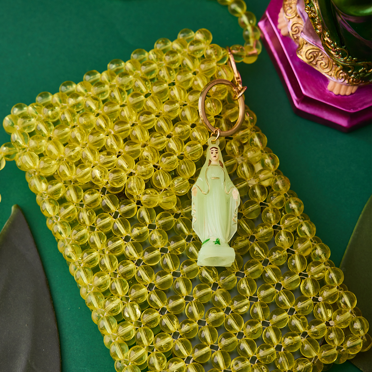 Porte cle vierge phosphorescente