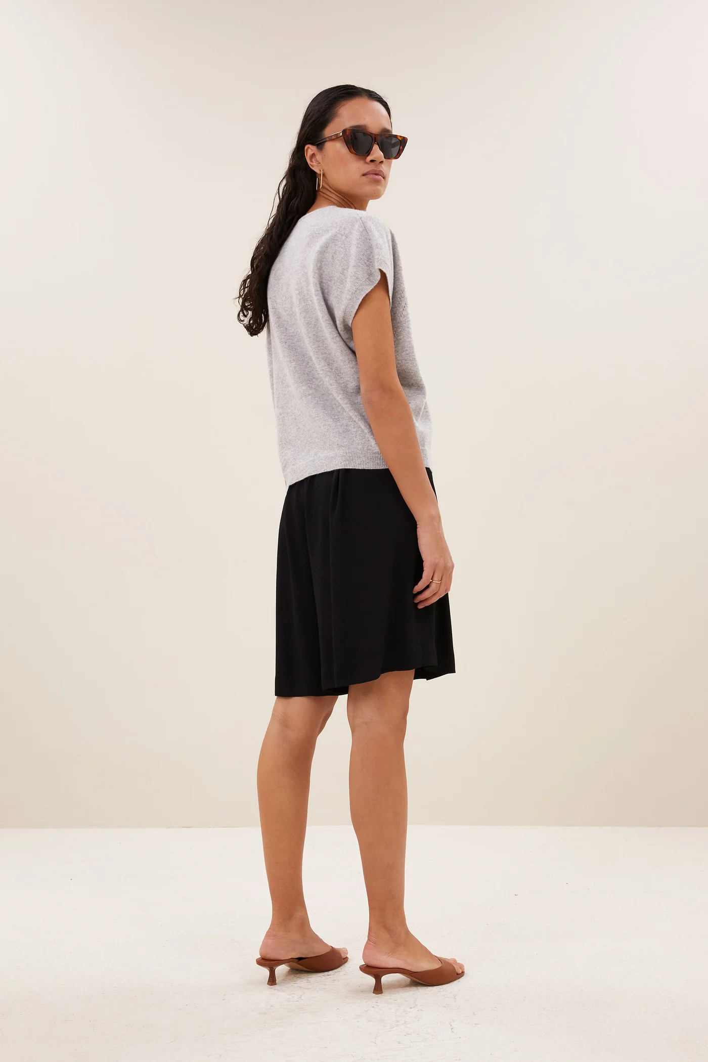 Sil v-neck pullover