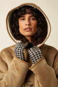 Dione Glove - Almond