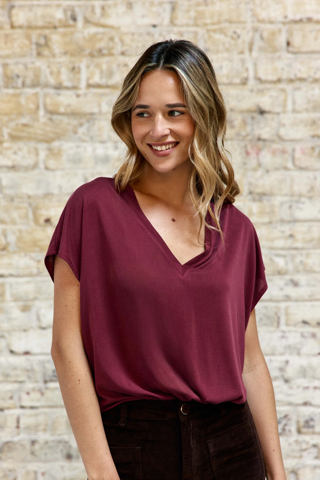 Marcelina – T-shirt ample Bordeaux